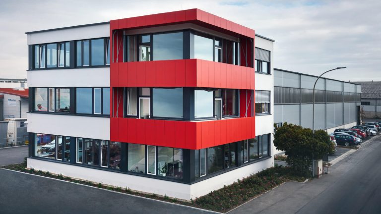 Neubau Logistikhalle mit Büro in Bamberg - Kienbaum Bau-Projekt