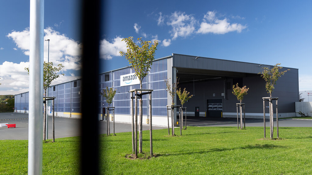 Verteilzentrum mit Büro- und Sozialflächen für Onlinehändler - Kienbaum Bau-Projekt