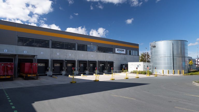 Verteilzentrum mit Büro- und Sozialflächen für Onlinehändler - Kienbaum Bau-Projekt